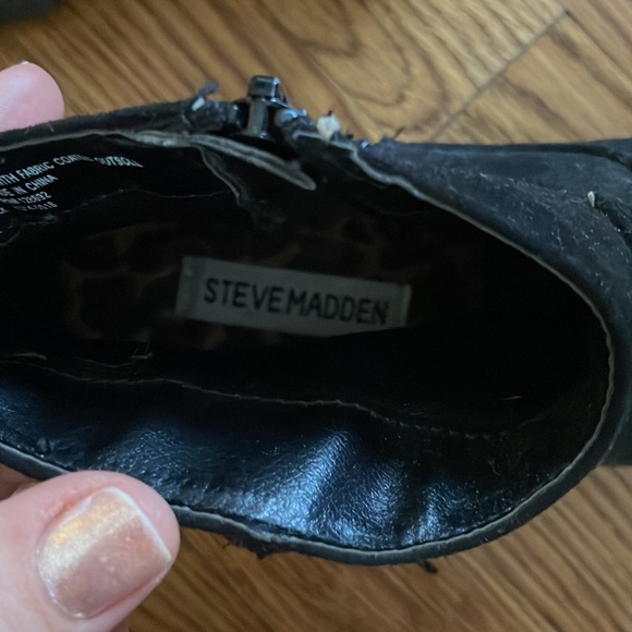 Steve Madden black sparkle fringe bootie - Picture 7 of 8